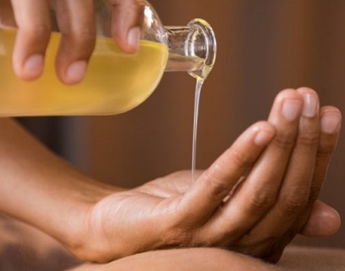 Massage tinh dầu (60 Phút)